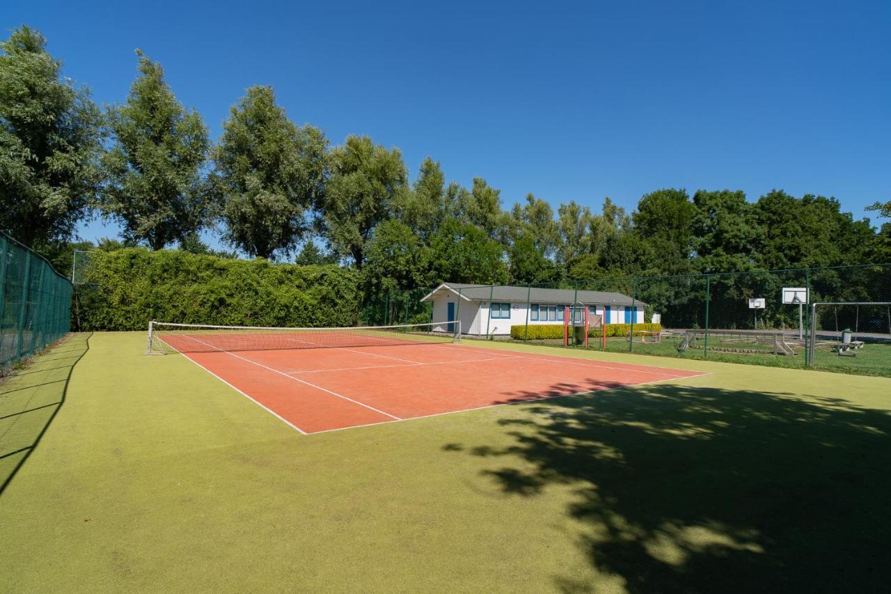 شقة Lovely House Till 6 P. Near Amsterdam, Sea Opmeer المظهر الخارجي الصورة